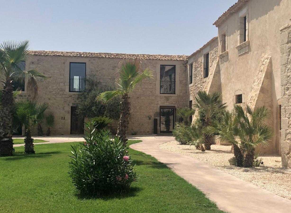Pietra D'Acqua Resort & Spa By Geocharme Sampieri Exterior photo